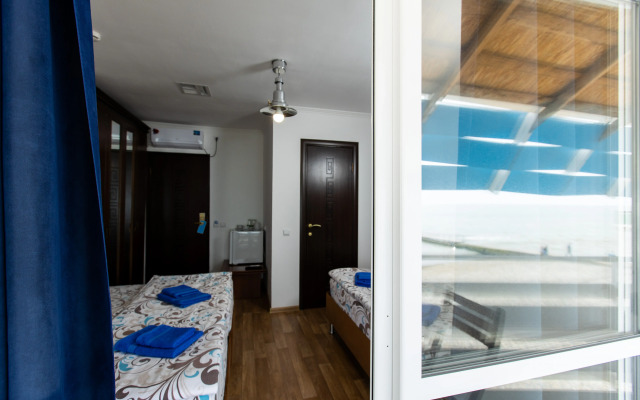 Barrakuda Living Quarters