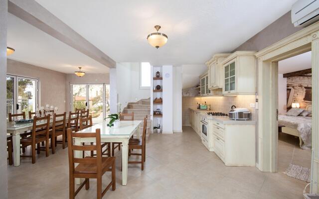 Prestige Villa Guesthouse