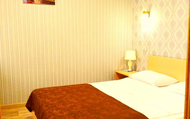 ArtPlaza Hotel