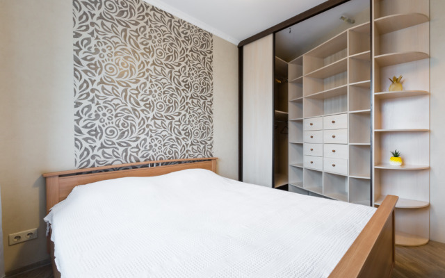 Luxury In Red Whale Apartments