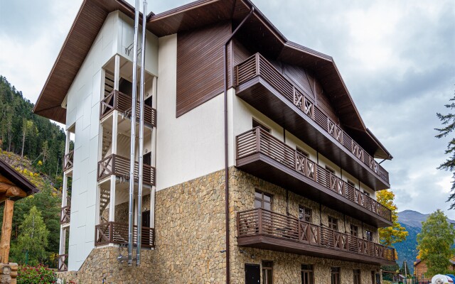 Kitezh Chalet