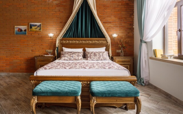 Dakhovskaya Sloboda Hotel