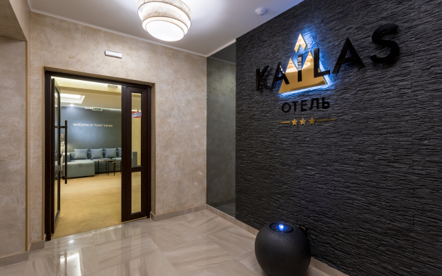 Kailas Hotel