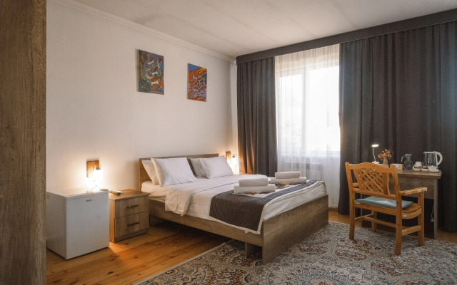 TES Hotel