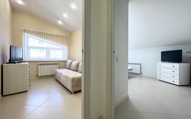 Апартаменты на Тульской 18 на шестом этаже квартира  23