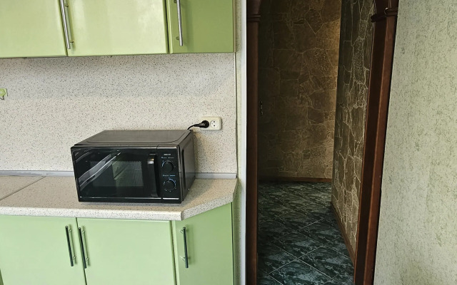 Prostornaya dvukhkomnatnaya vozle plyazha Flat
