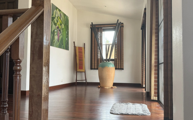 Soi Baan Song Thai Villa
