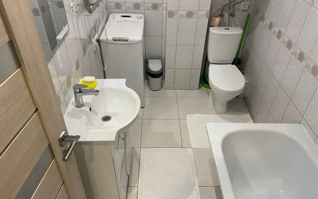 V Siriuse Vozle Morya Flat