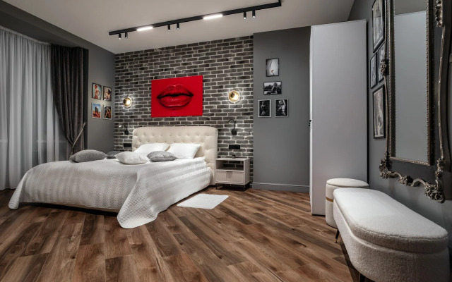 Апартаменты Apart39 с Двумя Спальнями в Самом Центре Голливуд