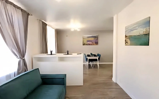 Квартира Стильная евро-двушка с двумя балконами с видом на горы - фото 4