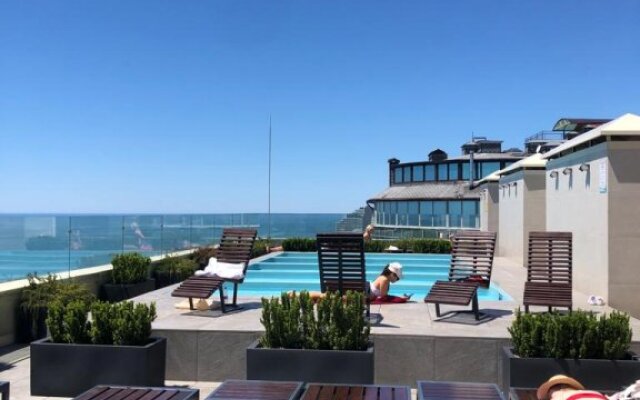 V Zhk Metropol Apartments