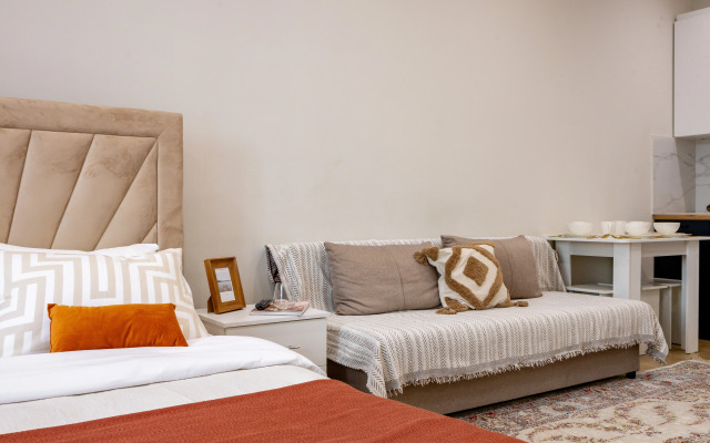 Квартира Возле Expo, есть все настольные игры