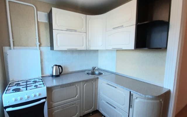 Moi Apart uyt ryadom YURGU i YUrGGPU S udobnym Raspolozheniem Apartments - Apartment in تشيليابنسك - Photo 5