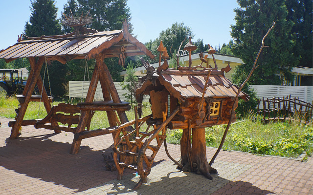 Pribrezhnyij Yarburg Park Hotel