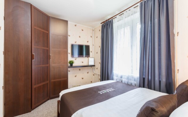 Inndays Apartments na Obrucheva 49 Flat