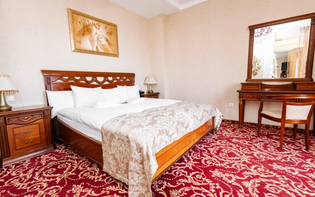 Premier Hotel