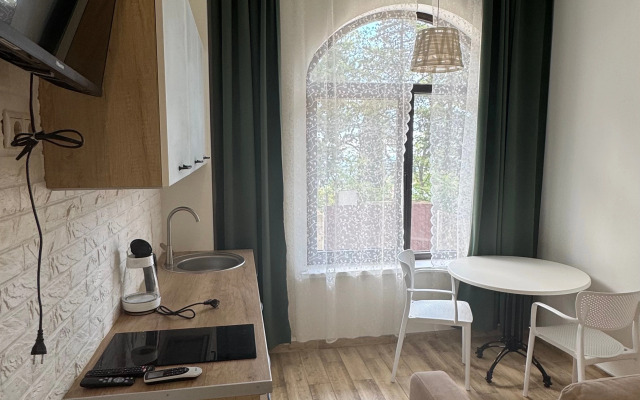 V Yalte Apartments