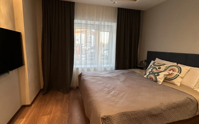 Квартира 2х комнатная у ТЦ Лотос плазы