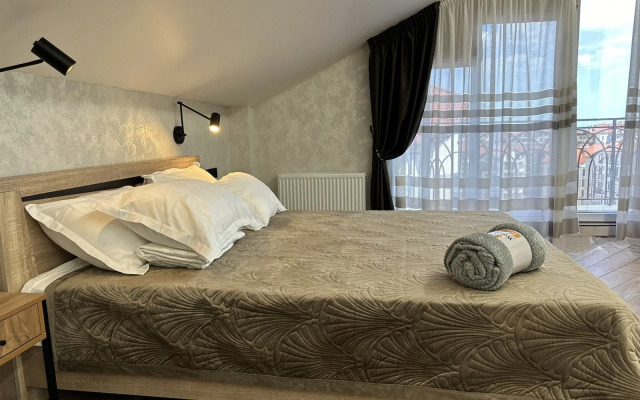 S Balkonom I Vidom Na More Flat