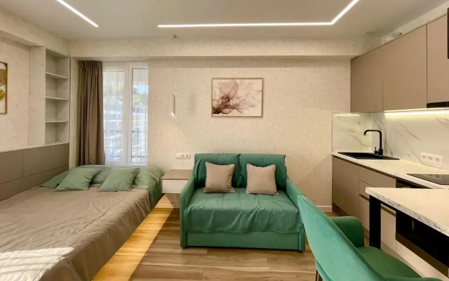 Ryadom S Plyazhem Flat