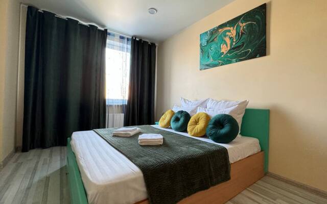 7 etazh Flat