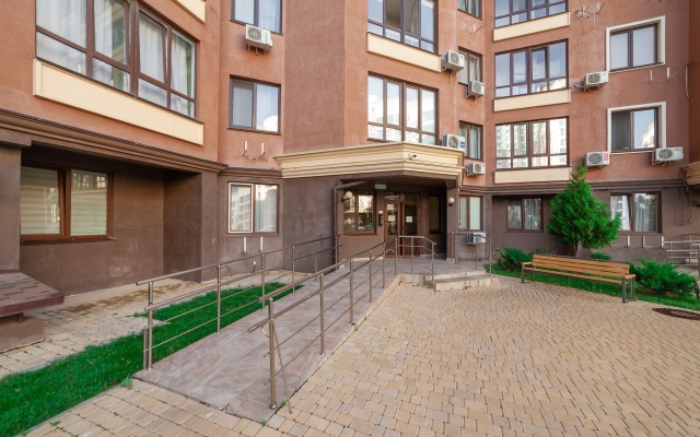 Trekhkomnatnye V Zhigulinoy Rosche Apartments