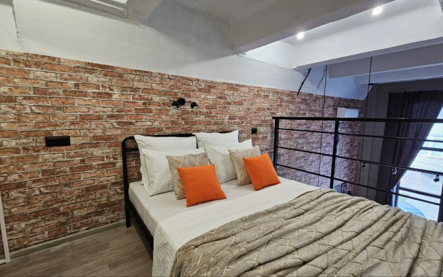 Dvuhurovnevaya Khadi_Home nedaleko ot ZhD i avtovokzala Flat