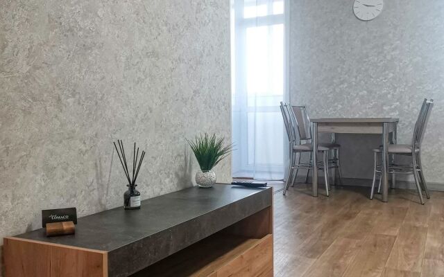 Prostornaya yevrodvushka v serdtse Blagoveschenska Flat