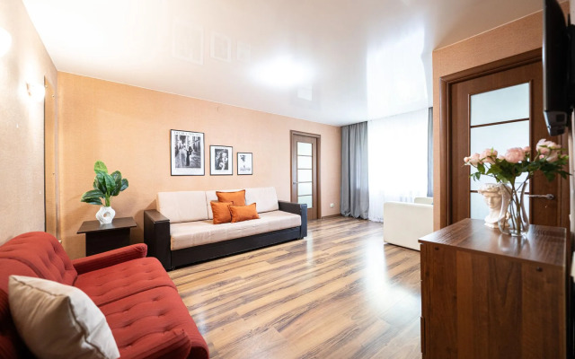 5 Zvezd Na Entuziastov Apartments