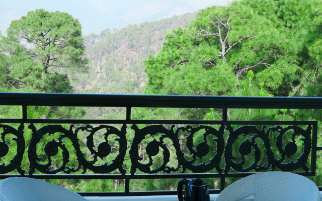 Saheb's Castle - The Maclo Hotel