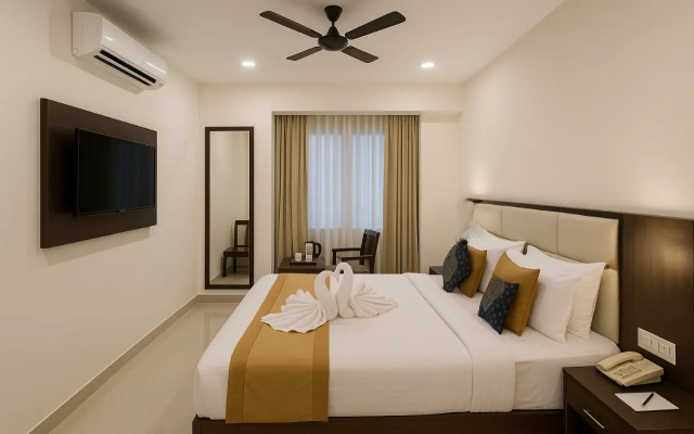 Aaradhya Hotel