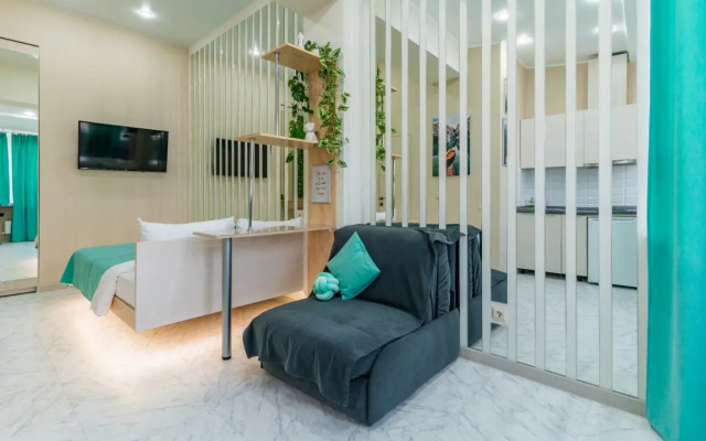 Apartamenty Biryuza Apart Energy s Paryashchej Krovat'yu