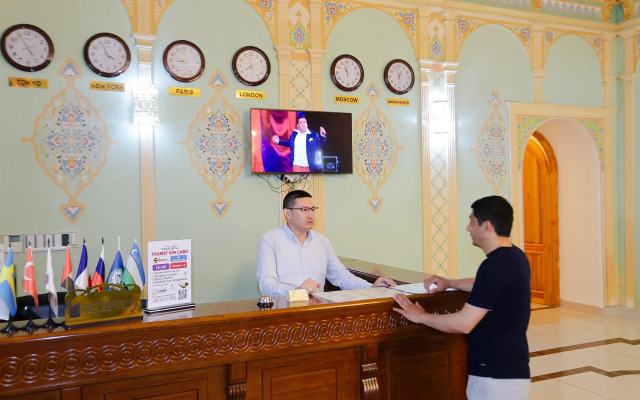 Yangi Sharq Hotel