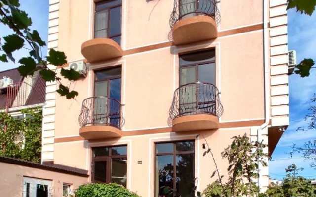 Гостевой дом Людмила