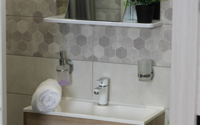 Квартира на Факел Социализма 14