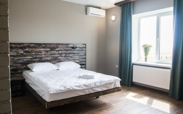 Samburova 4 Guest House