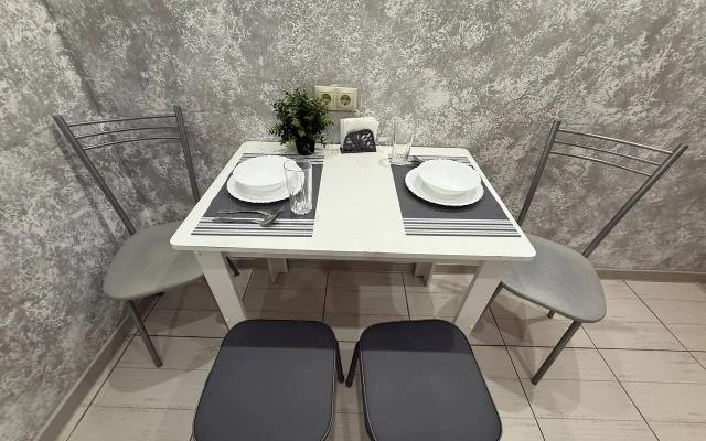 Na Kosmonavtov 9a Flat