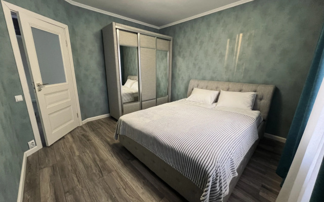 Апартаменты Двухкомнатная Студия Рядом с парком Гагарина