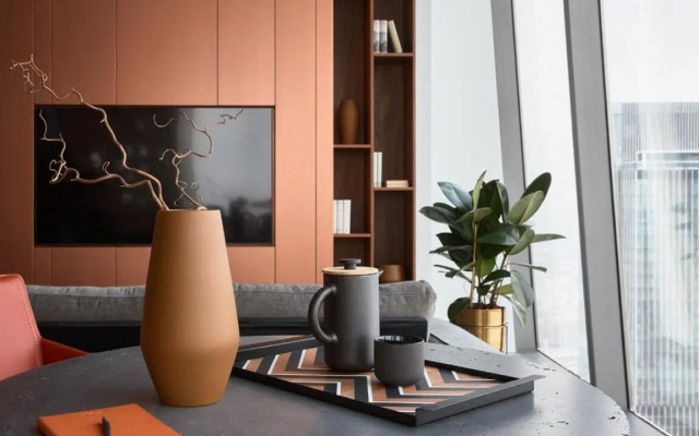 Style and Minimalism on the 75th Floor
