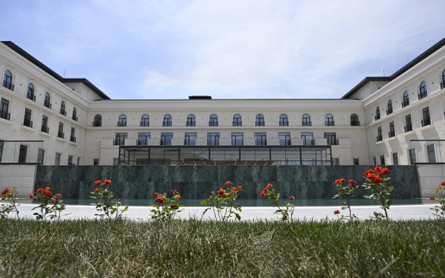 Курортный отель Lachin Resort & SPA