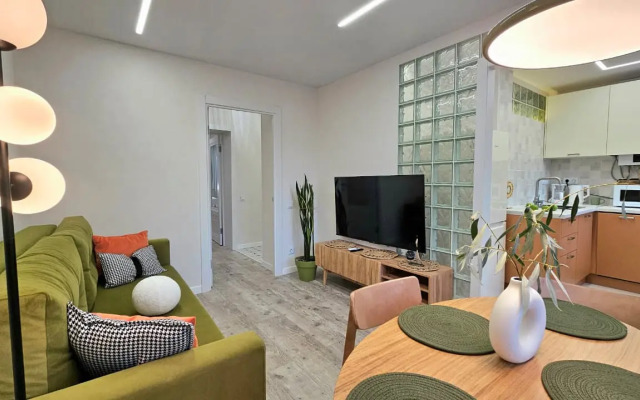 U Ozera Kaban: Stilny Remont I Idealnoye Raspolozhenie! Flat
