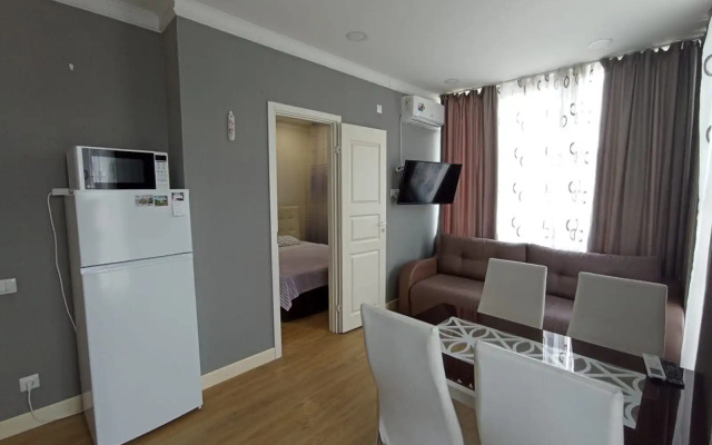 Na Volzhskoy Kamilfo Flat