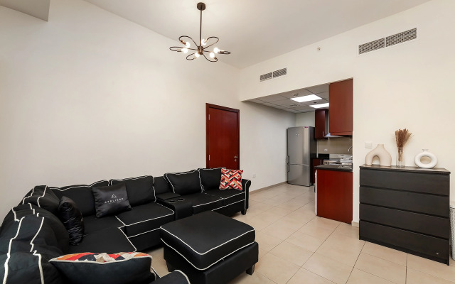 Excellent 1bdr At Bahar 6 Apartments