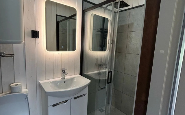 Гостевой дом Гостевые дома Family и Studio на Берегу Ладоги