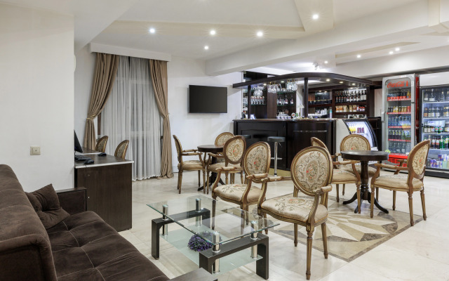 Moscow Holiday Hotel