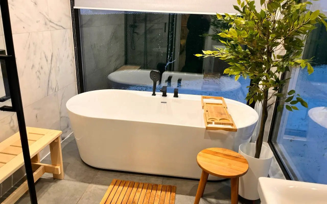 Частный дом Новый коттедж с панорамными окнами