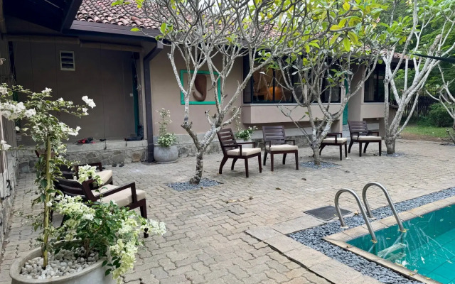 Cosy Villa Yala Villa