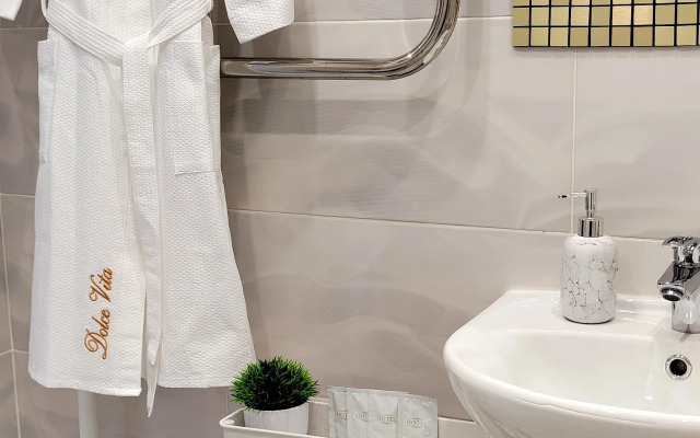 Квартира с видом на реку и горы