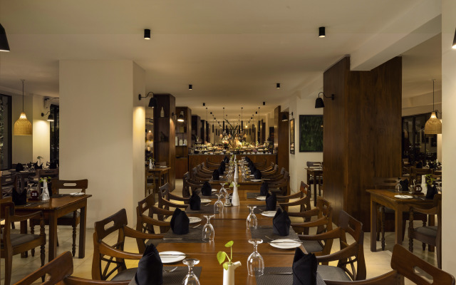 EKHO Surf Bentota Hotel