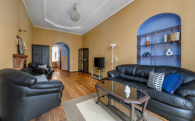 Апартаменты с камином на канал Грибоедова